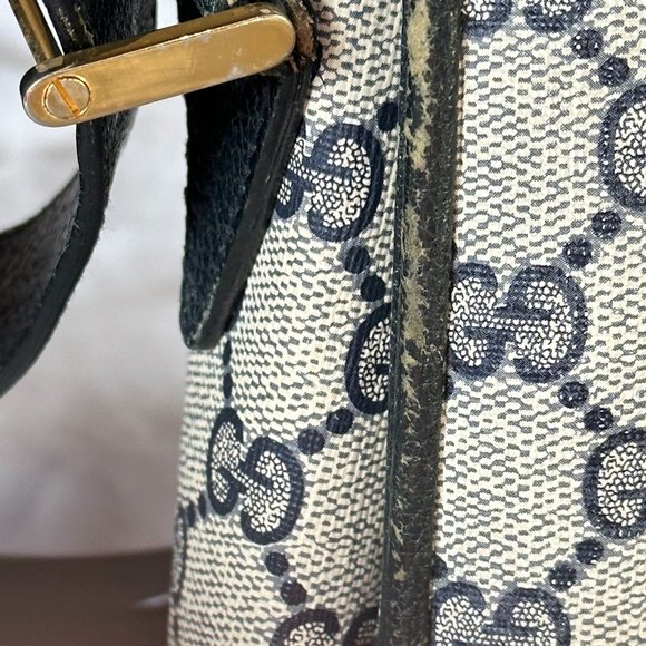 Vintage GUCCI GG Monogram Canvas Flap Should Bag | From the 80s - Picture 8 of 16